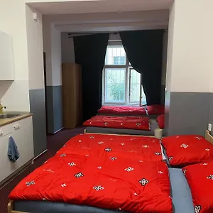  Hostel Moon Tschechische Republik